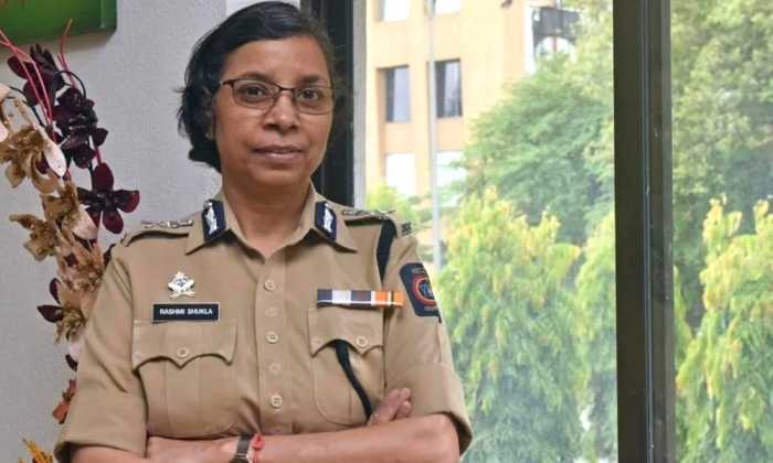 IPS Officer Rashmi Shukla LAW INSIDER (1)